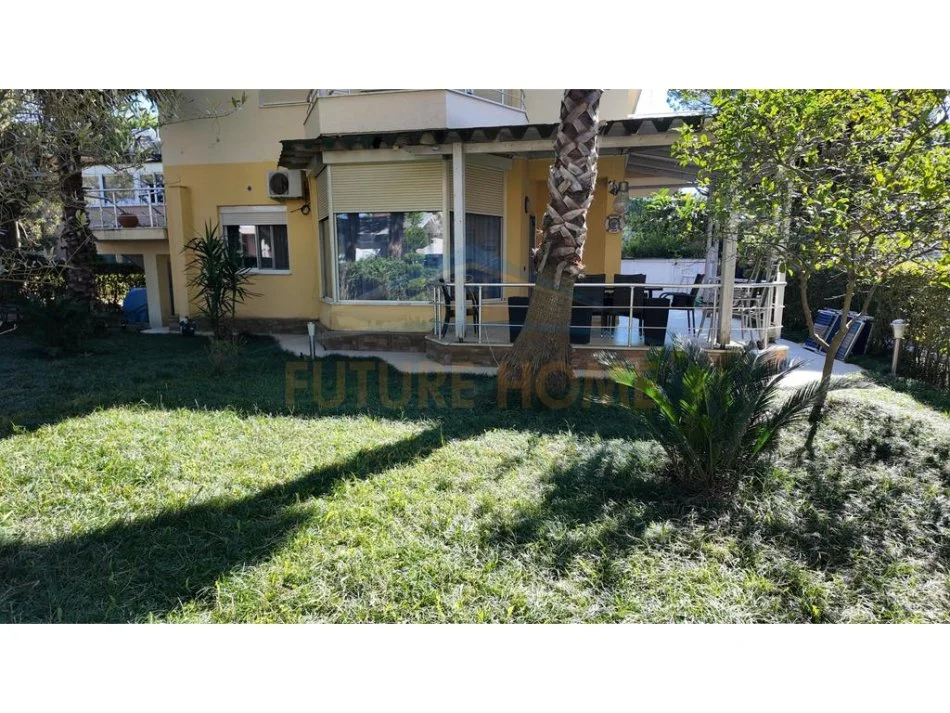 Durres, shitet apartament 2+1 Kati 0, 393 m² 280.000 € 