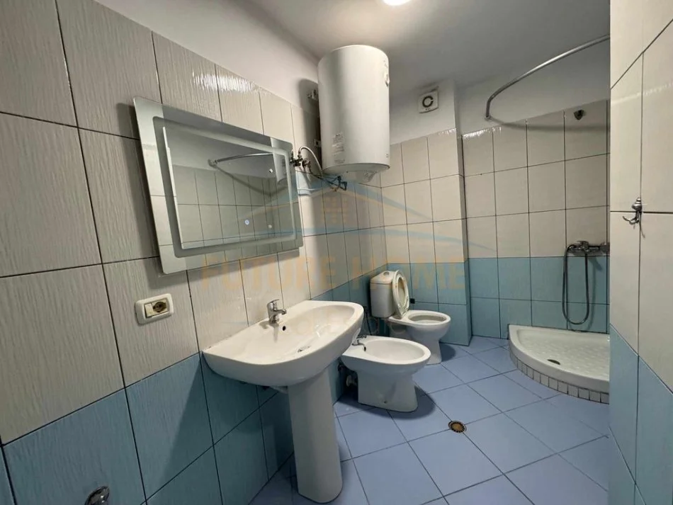 Tirane, shitet apartament 1+1 Kati 5, 55 m² 80.000 € (Misto Mame)