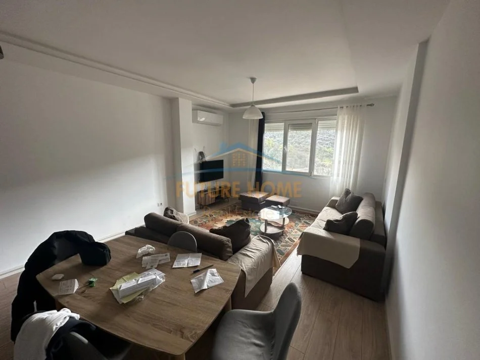 Tirane, shitet apartament 1+1+Ballkon Kati 4, 143.000 €, (Kopshti Zoologjik)