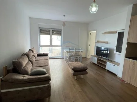 Tirane, shitet apartament 3+1+Ballkon Kati 3, 116 m² 210.000 € (Qera, Apartament 3+1+2, Rruga Xhanfize Keko, Ish Profarma, Tiranë. AREA50836)