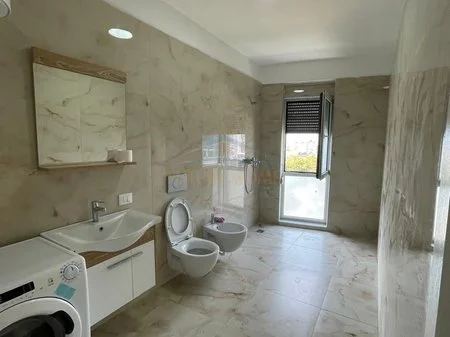 Tirane, shitet apartament 3+1+Ballkon Kati 3, 116 m² 210.000 € (Qera, Apartament 3+1+2, Rruga Xhanfize Keko, Ish Profarma, Tiranë. AREA50836)