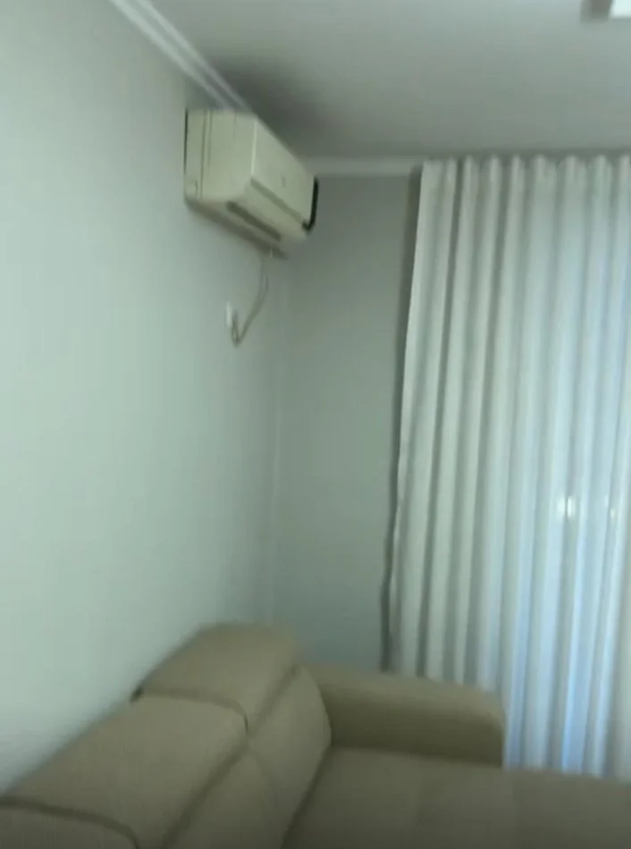 Tirane, jepet me qera apartament 1+1 , 700 € 