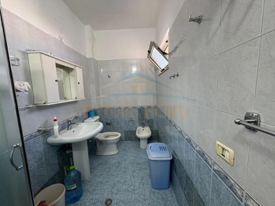 Durres, shitet apartament 2+1+Ballkon Kati 6, 107 m² 117.000 € (PLAZH ILIRIA)