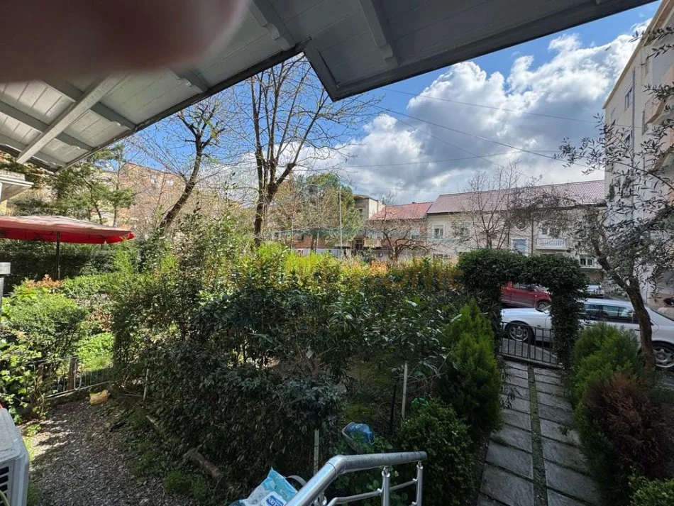 Tirane, shes apartament 2+1+Ballkon Kati 1, 77 m² 340.000 € (STADIUM DINAMO)