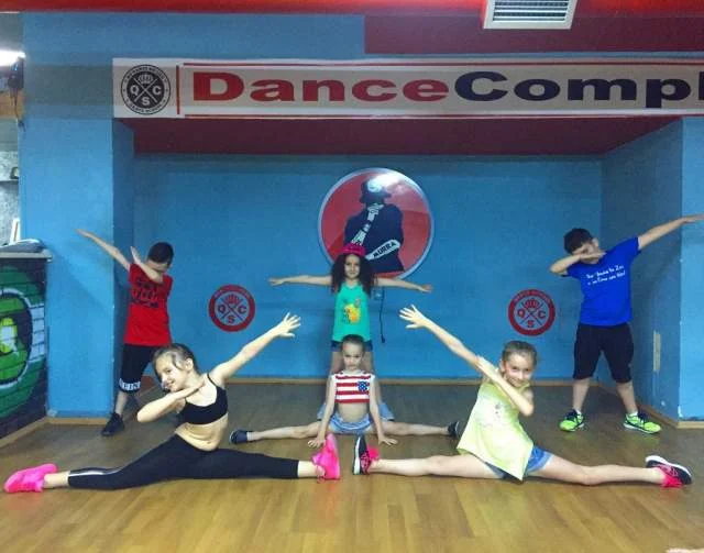 Tirane, ofroj kercim - dance Kurse kercimi per femije 3-12 vjec dhe me siper