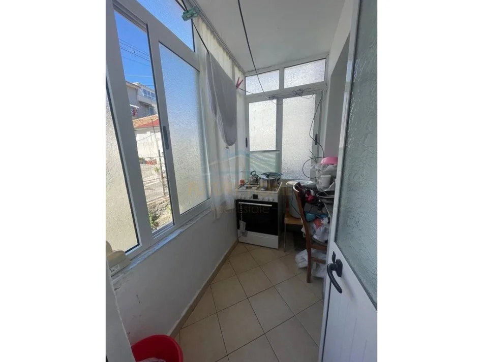 Durres, shitet apartament 2+1 Kati 2, 75 m² 123.000 € (Biblioteka , Durrës)