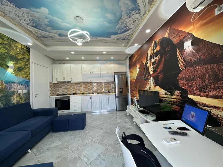 Tirane, jepet me qera apartament 1+1 Kati 5, 55 m² 500 € (Don Bosko)