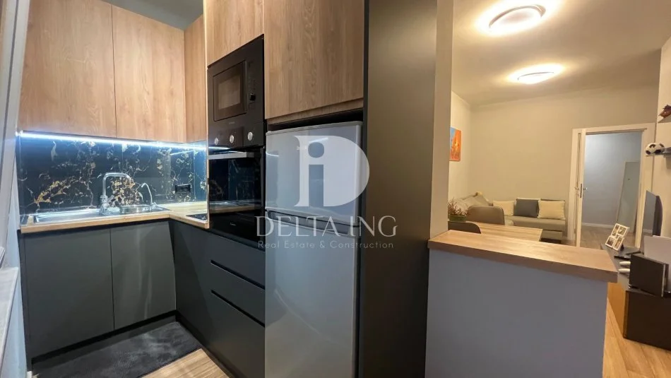 Tirane, shitet apartament 2+1+Aneks+Ballkon Kati 7, 84 m² 155.000 € (Prane Shkolles se Baletit Tirane)