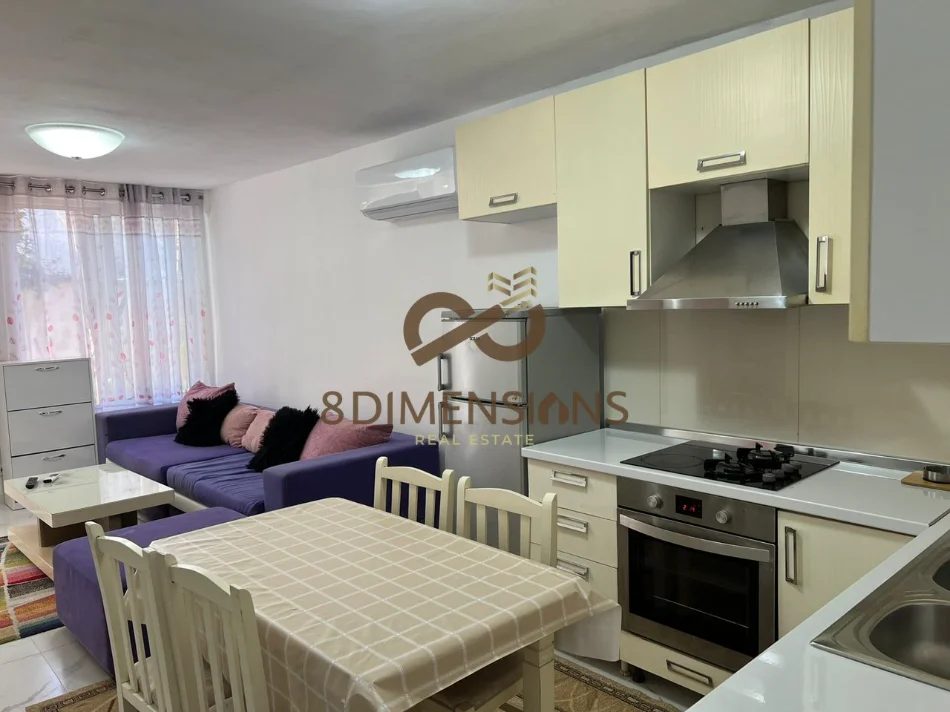 Tirane, jepet me qera apartament 2+1+Ballkon Kati 1, 70 m² 450 € (5 maji)