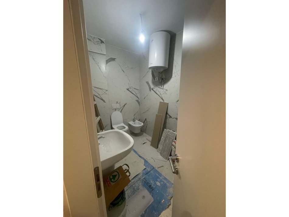 Tirane, shitet apartament 2+1 Kati 5, 89 m² 250.000 € (Rruga Mine Peza)