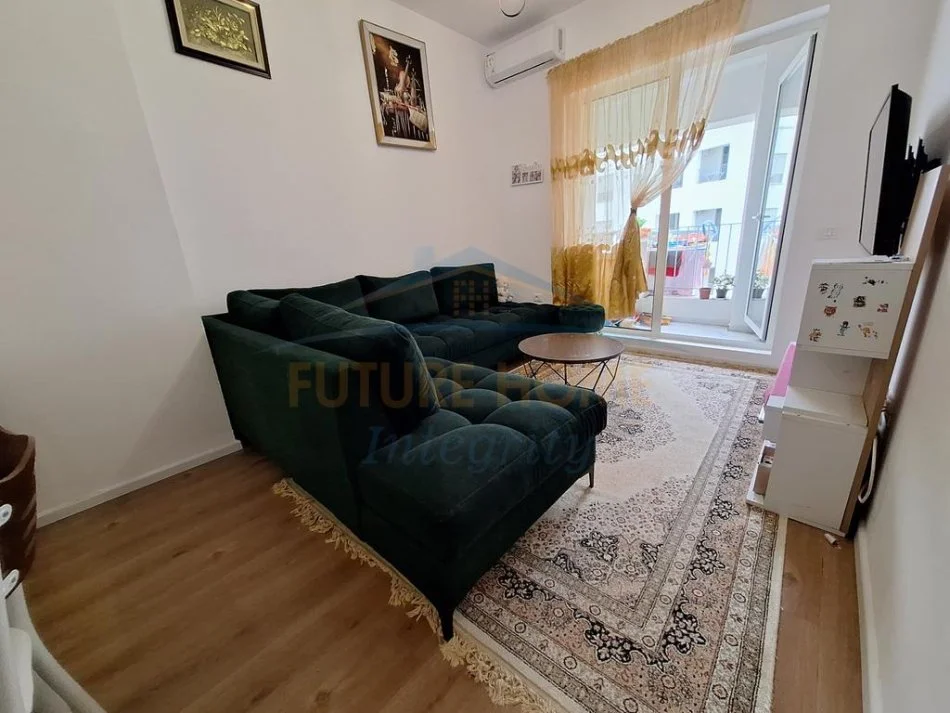 Tirane, shitet apartament 1+1+Ballkon Kati 5, 61 m² 95.000 € (Ali Demi)