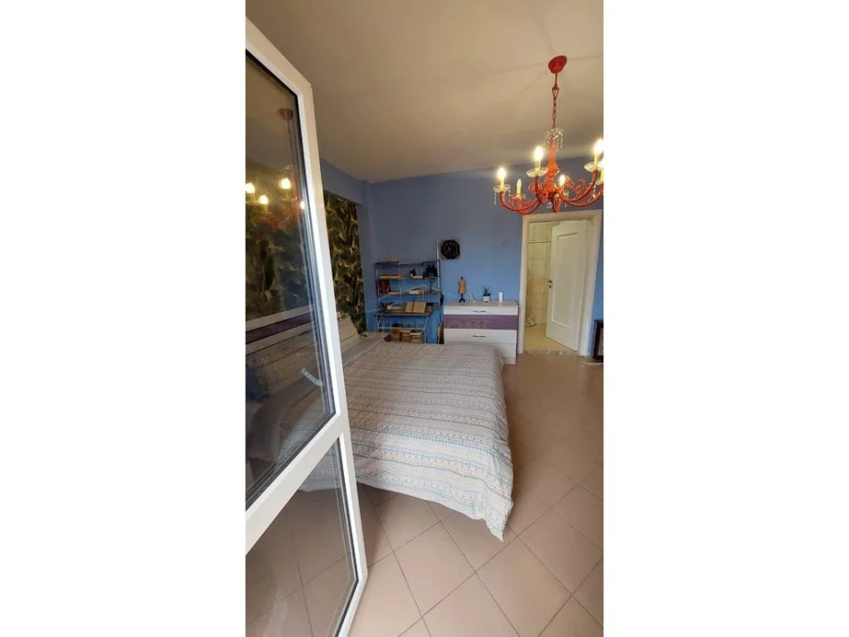 Durres, shitet apartament 2+1+Aneks+Ballkon Kati 4, 142 m² 283.500 € (Vollga, Durres)