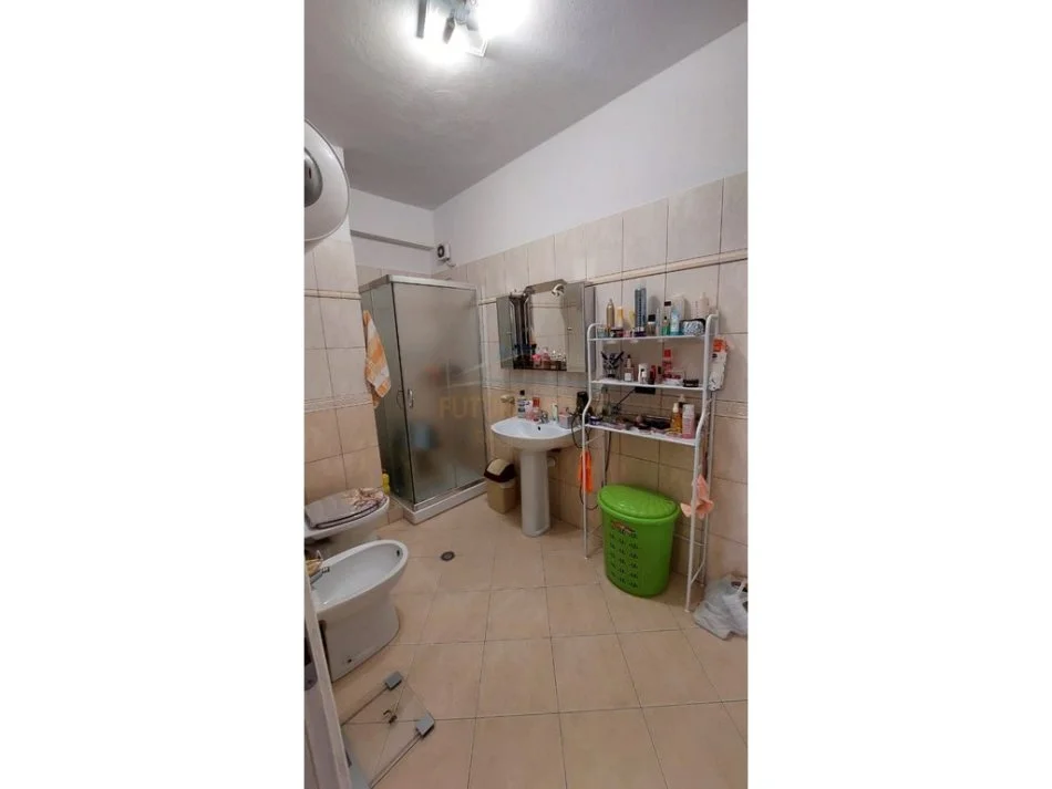Durres, shitet apartament 2+1+Aneks+Ballkon Kati 4, 142 m² 283.500 € (Vollga, Durres)