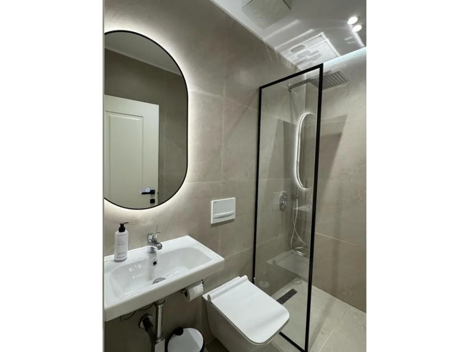 Tirane, shitet 1+1 Kati 2, 59 m² 184.000 € (Pazari i Ri)