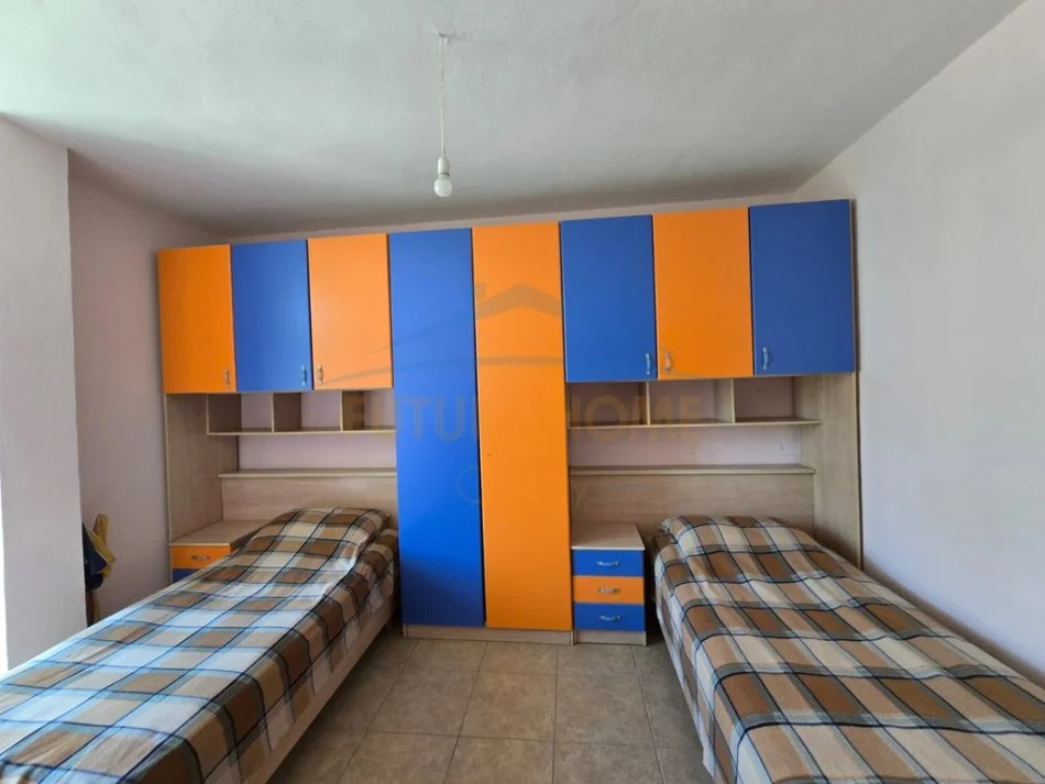 Durres, shitet apartament 2+1+Aneks Kati 4, 91 m² 95.100 € (Golem)