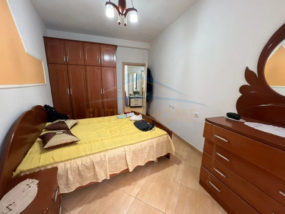 Tirane, shitet apartament 2+1+Aneks+Ballkon Kati 4, 115 m² 130.000 € (Misto Mame)