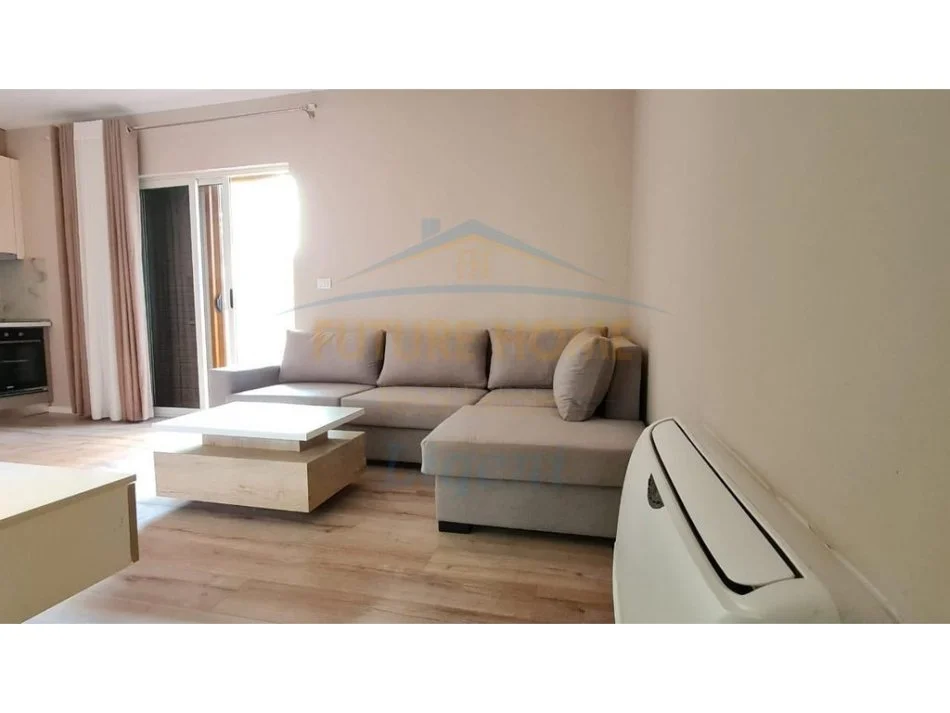 Tirane, shitet apartament 1+1+Ballkon Kati 1, 58 m² 160.000 € (Komuna e Parisit)