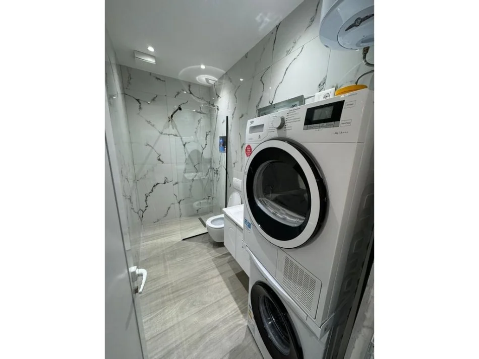 Tirane, jepet me qera apartament 1+1 Kati 1, 60 m² 450 € 