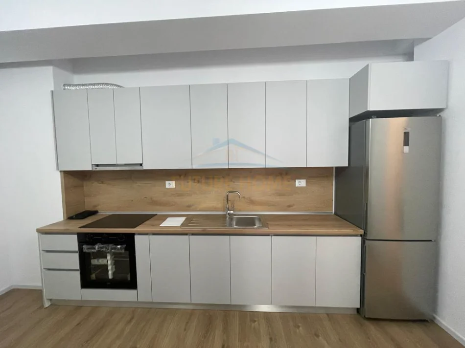 Tirane, jepet me qera apartament 1+1+Ballkon Kati 6, 62 m² 400 € (Kompleksi Kaimi)