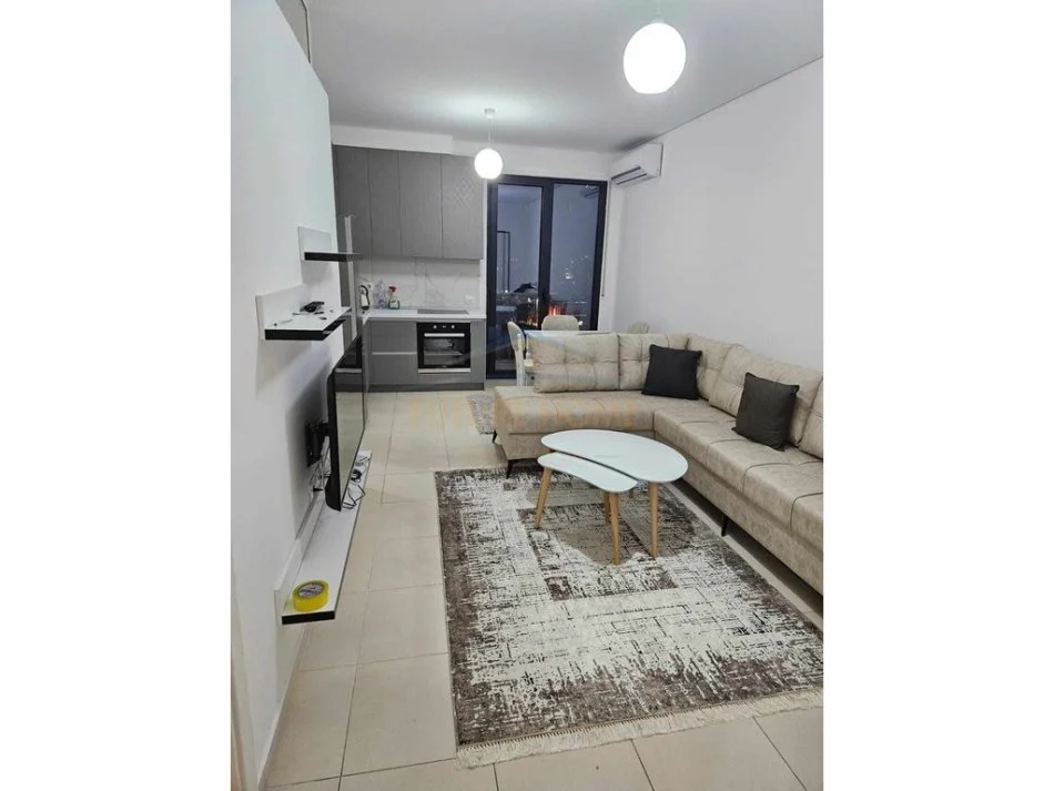 Tirane, jap me qera apartament 2+1 Kati 6, 75 m² 530 € (Rruga e kavajes)