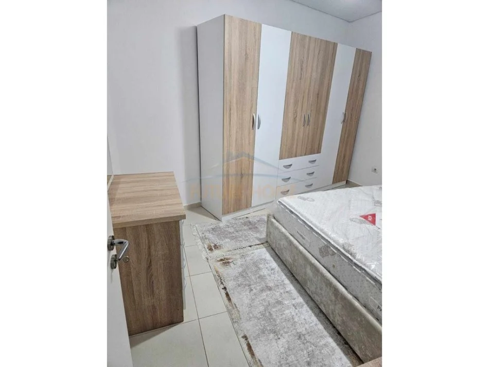 Tirane, jap me qera apartament 2+1 Kati 6, 75 m² 530 € (Rruga e kavajes)