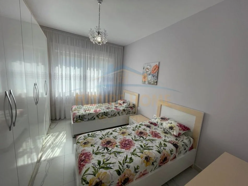 jepet me qera apartament 2+1 Kati 6, 98 m² 850 € (Fusha e Aviacionit)
