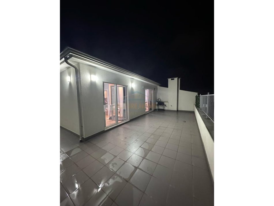 Tirane, shitet apartament 2+1 Kati 9, 74 m² 140.000 € (Rruga 3 Deshmoret)