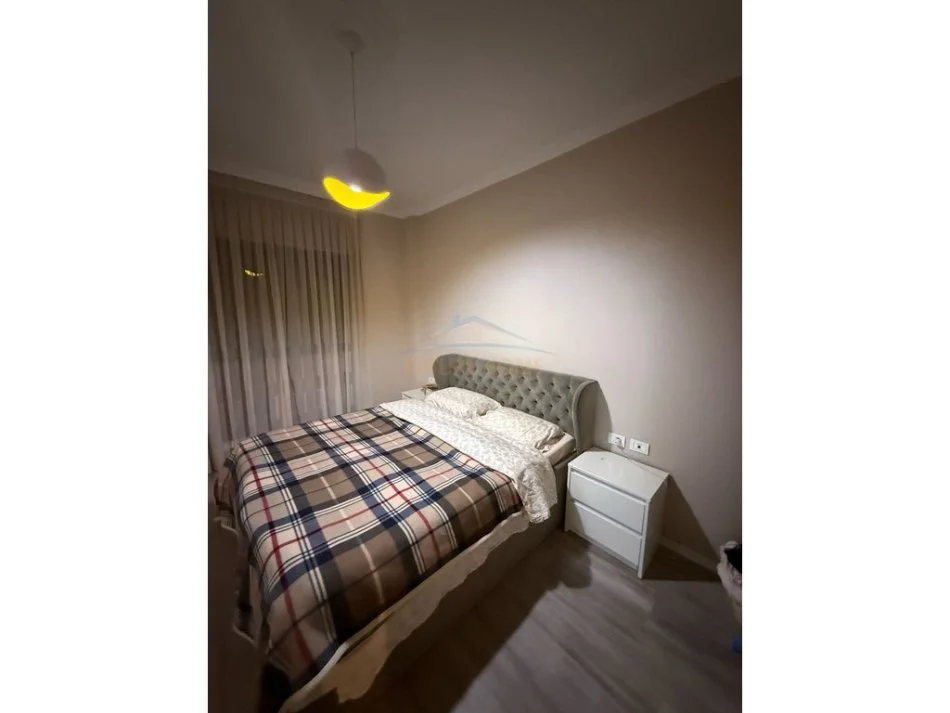 Tirane, shitet apartament 1+1+Aneks+Ballkon Kati 7, 71 m² 140.000 € (Astir)