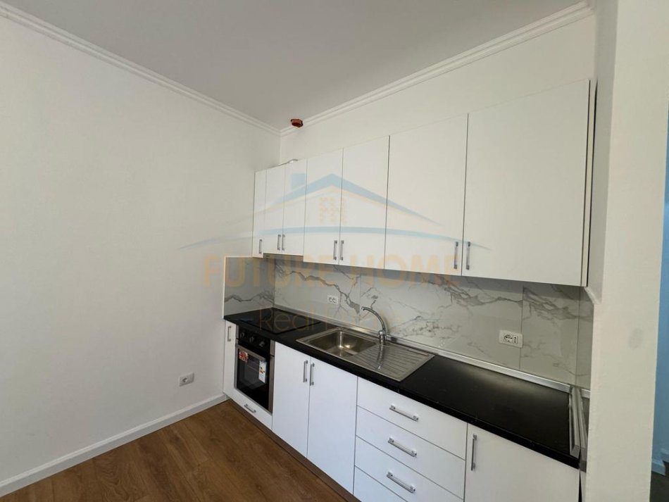 Durres, shitet apartament 2+1 Kati 1, 62 m² 77.000 €