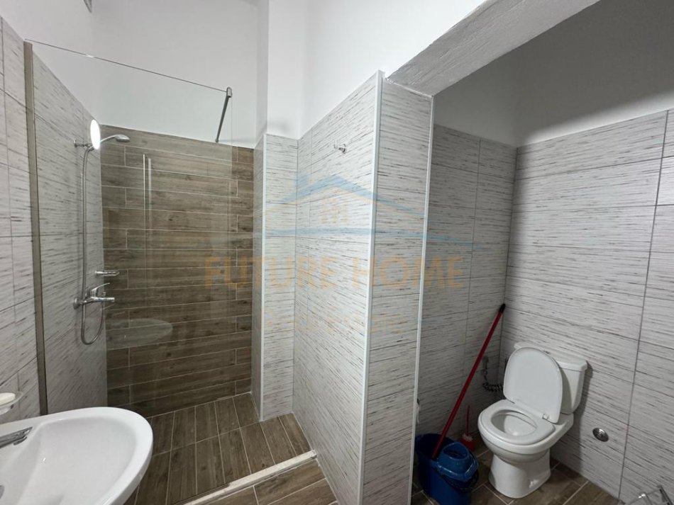 Durres, shitet apartament 2+1 Kati 1, 62 m² 77.000 €