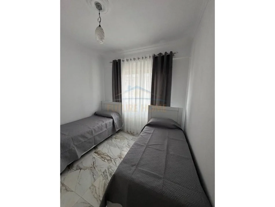 Tirane, shitet apartament 2+1+Aneks+Ballkon Kati 6, 102 m² 205.000 € (Fusha e Aviacionit)