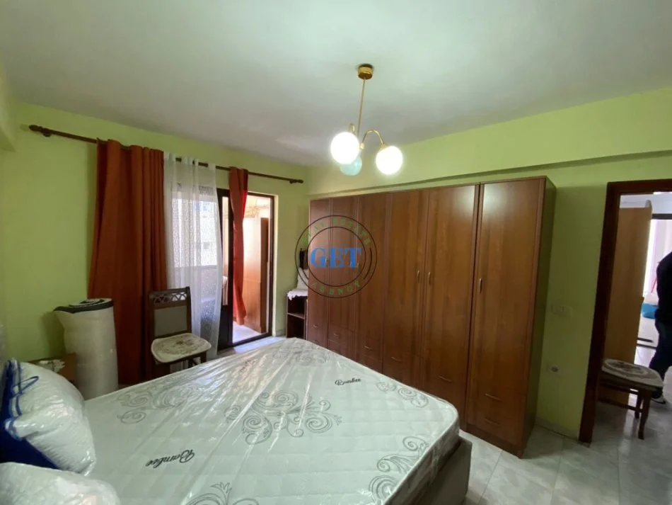 Durres, jepet me qera apartament 2+1 Kati 3, 80 m² 400 € (Qender , Durres)