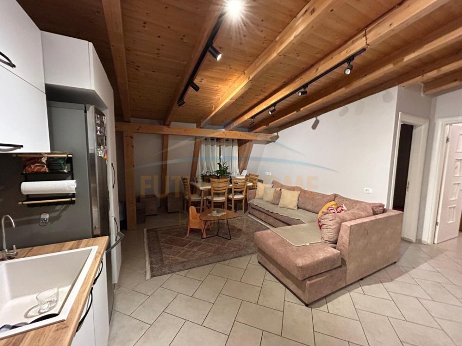 Durres, shitet apartament 2+1 , 88 m² 140.000 € (Vollga)