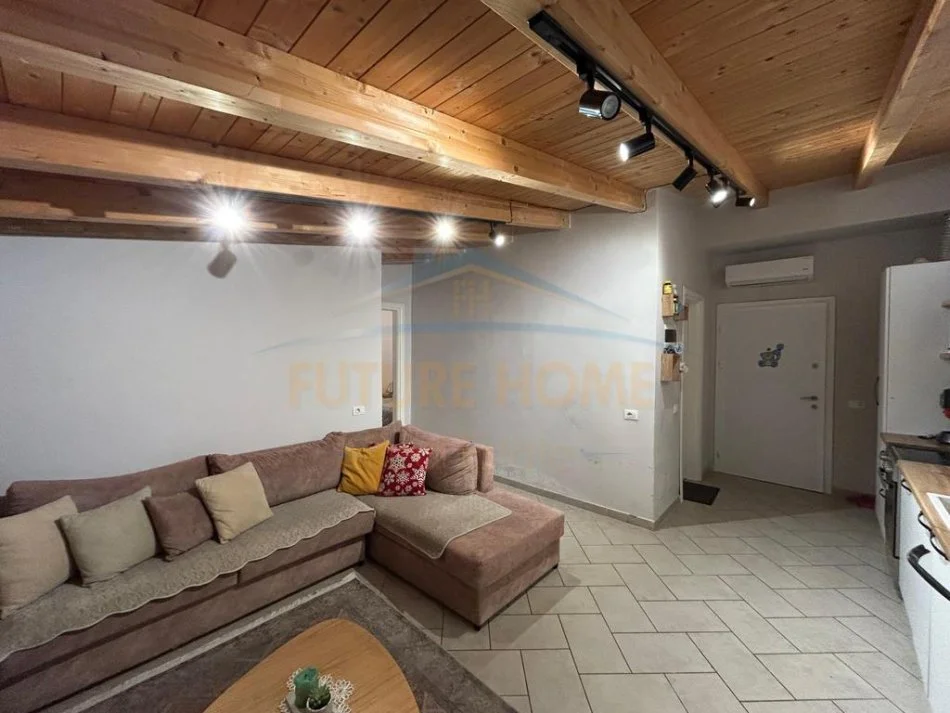 Durres, shitet apartament 2+1 , 88 m² 140.000 € (Vollga)