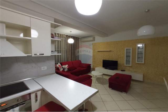 Tirane, jepet me qera apartament 2+1 Kati 4, 105 m² 350 Euro (Astir)