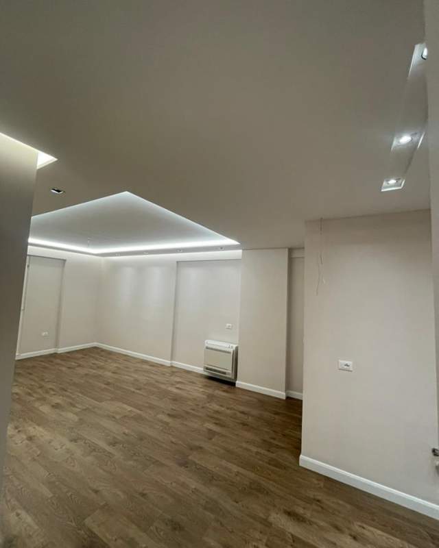 Tirane, jepet me qera apartament 2+1+BLK Kati 3, 120 m² 550 Euro (Ndre Mjeda)