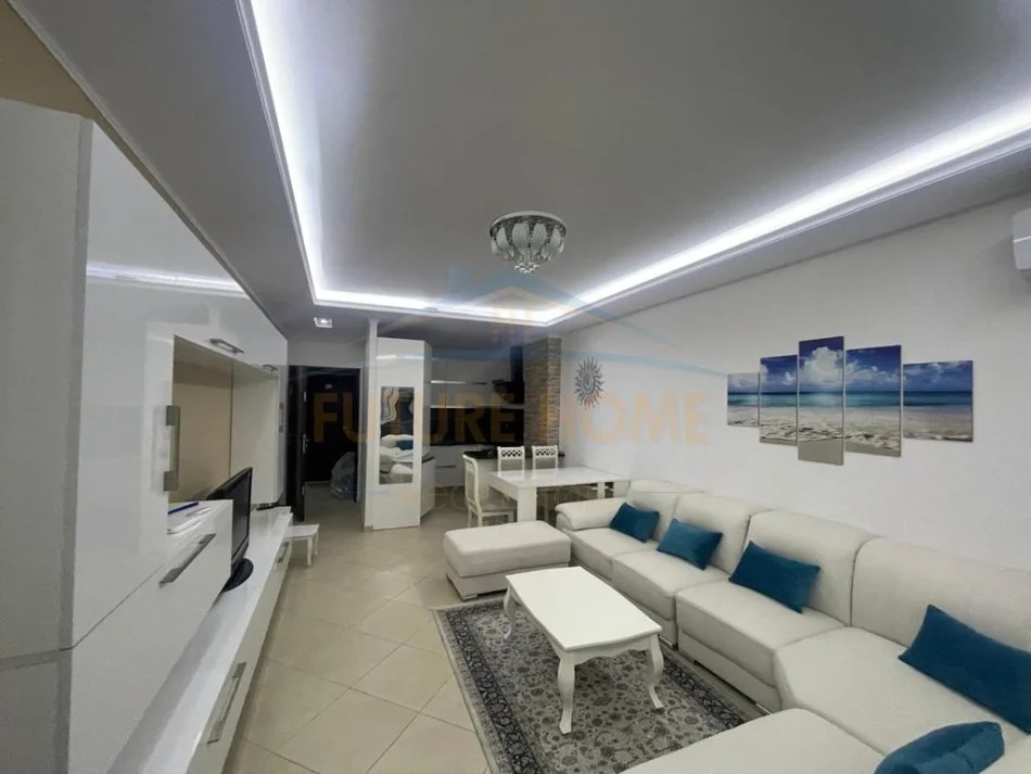 Durres, shitet apartament 2+1 Kati 10, 100 m² 110.000 € (Stacioni i Trenit, Durres)