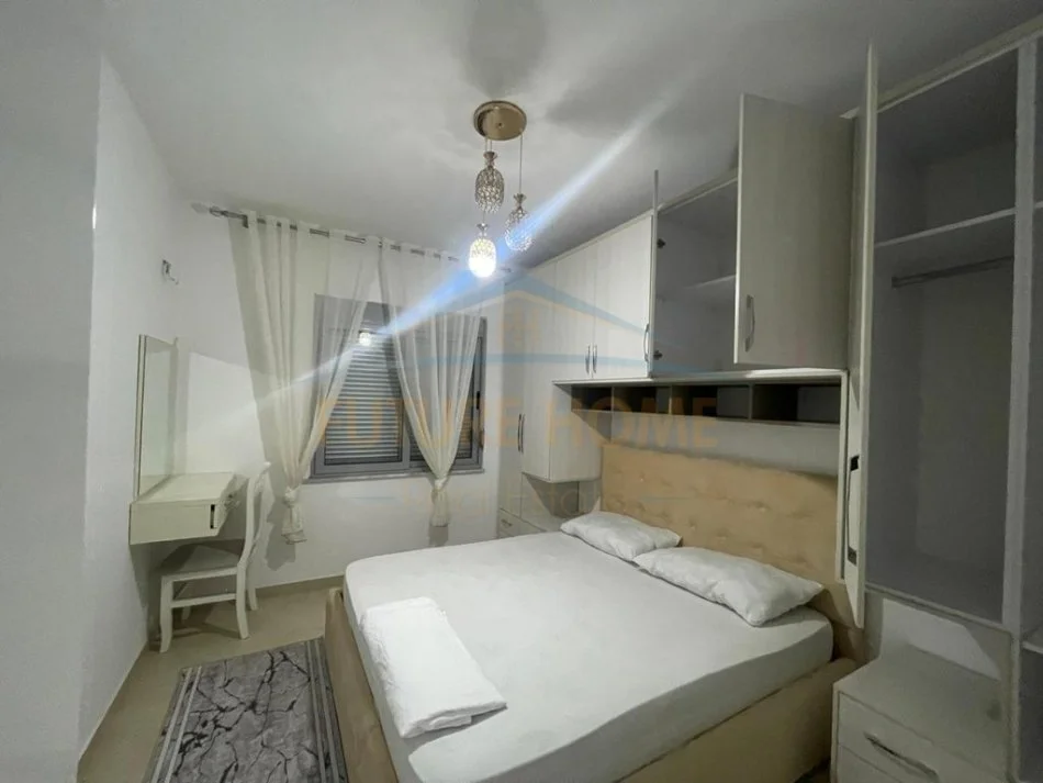 Durres, shitet apartament 2+1 Kati 10, 100 m² 110.000 € (Stacioni i Trenit, Durres)