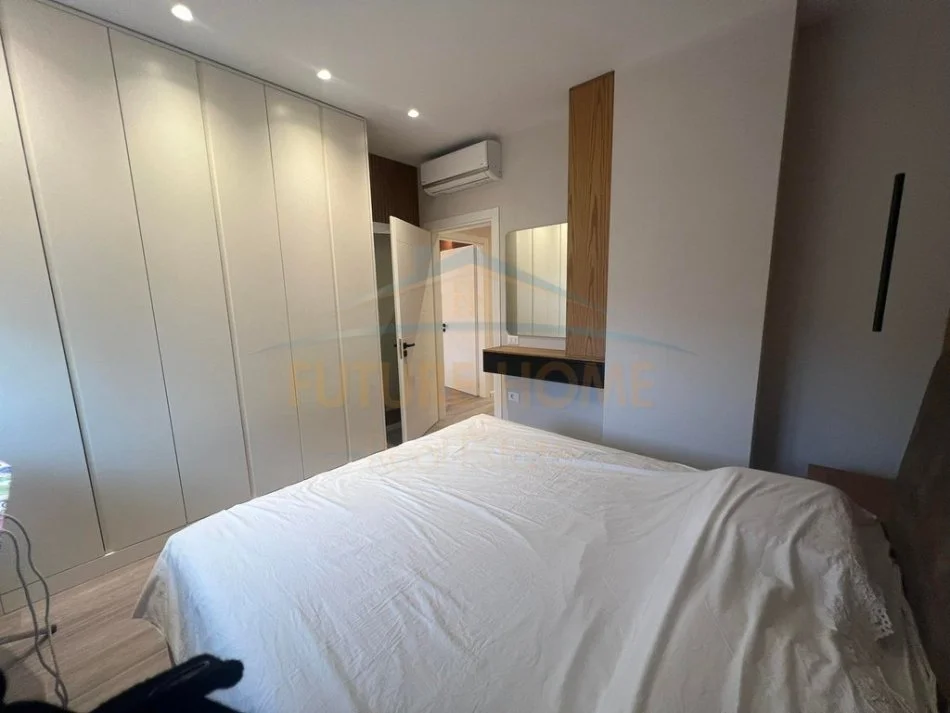 Tirane, jepet me qera apartament 1+1 Kati 1, 70 m² 550 € (Selite)