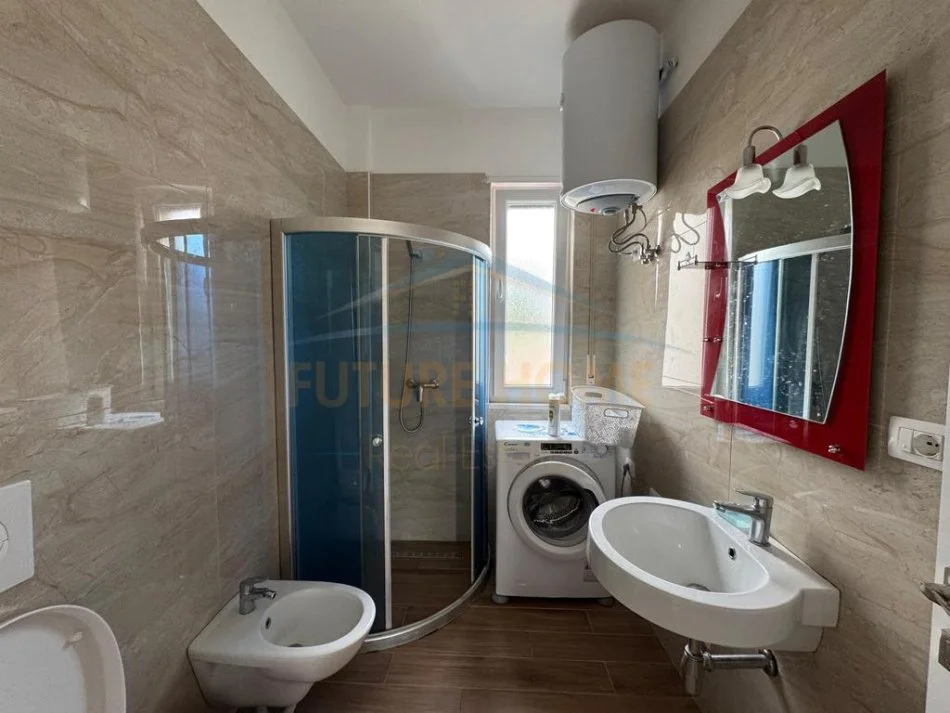 Durres, shitet apartament 1+1 Kati 2, 61 m² 200.000 € (Rezidenca "Vala Mar", Gjiri i Lalëzit)