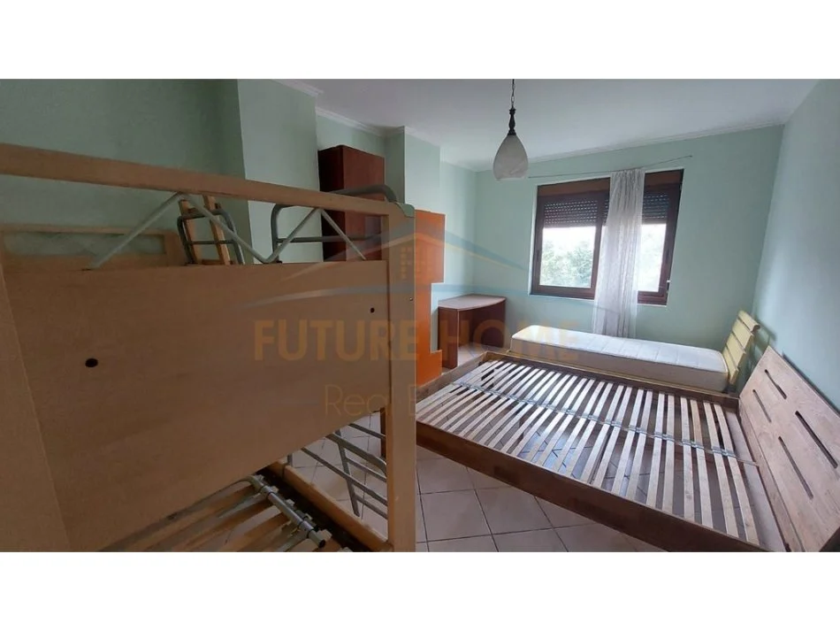 Durres, shitet apartament 2+1 Kati 3, 92 m² 80.000 € (golem)