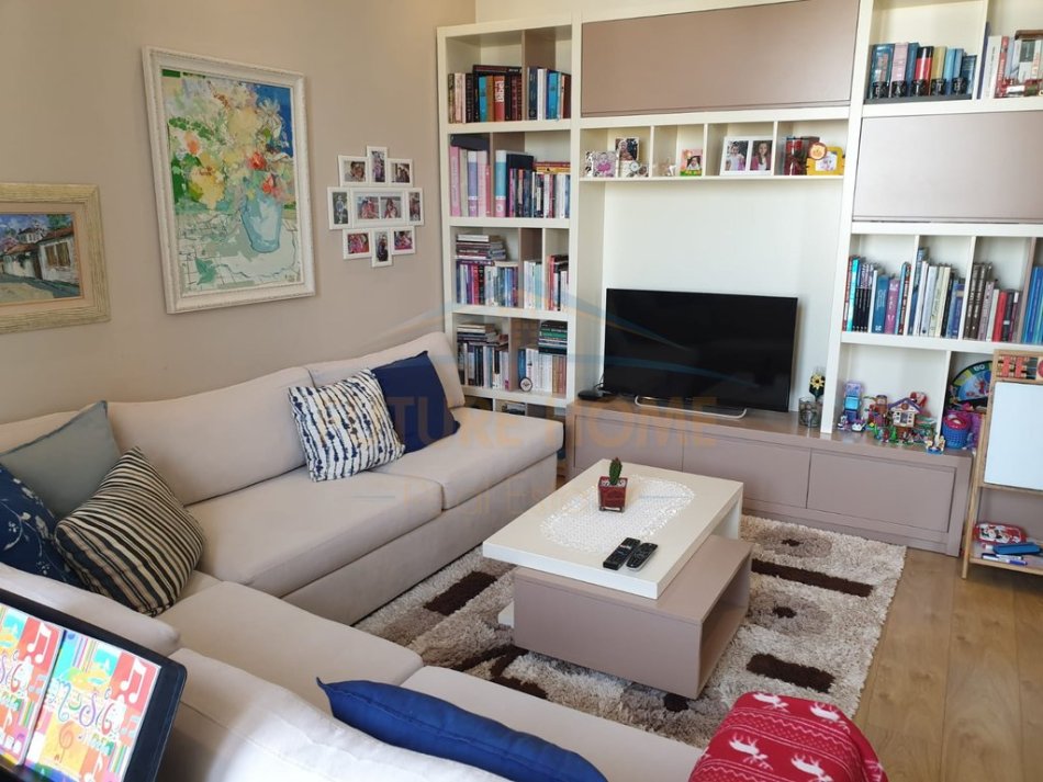 Tirane, shitet apartament 2+1 Kati 9, 84 m² 199.000 € (forsina plaku)