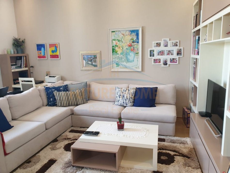 Tirane, shitet apartament 2+1 Kati 9, 84 m² 199.000 € (forsina plaku)
