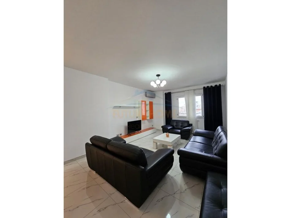 Durres, jepet me qera apartament 2+1+Ballkon , 113 m² 550 € (sotir noka)