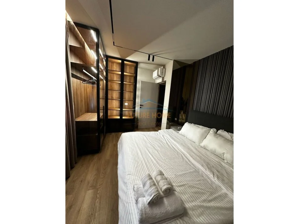 Tirane, jepet me qera apartament 2+1 , 85 m² 900 € (Don Bosko)