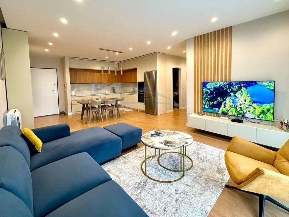 Tirane, shitet apartament 3+1 Kati 2, 125 m² 330.000 € (Liqeni i Thate)