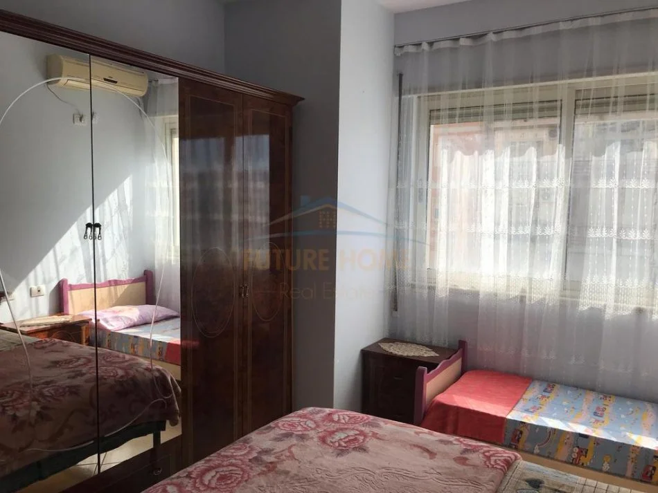Tirane, jepet me qera apartament 1+1 Kati 5, 63 m² 450 € (Kompleks Vizion)