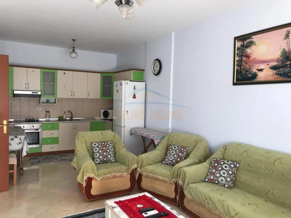 Tirane, jepet me qera apartament 1+1 Kati 5, 63 m² 450 € (Kompleks Vizion)