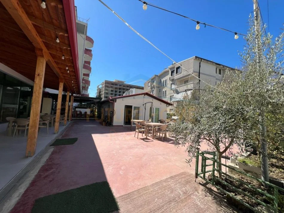 Durres, shitet bar-resorant , 507 m² 650.000 € (GOLEM)