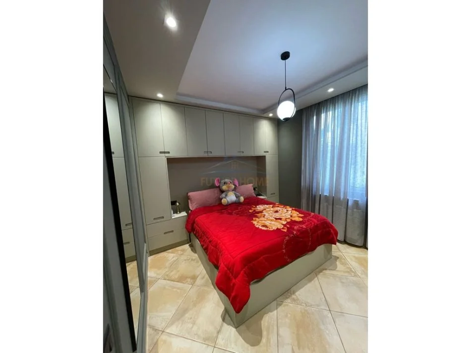 Tirane, shitet apartament 1+1+Ballkon Kati 2, 66 m² 127.000 € (Kodra e Diellit)